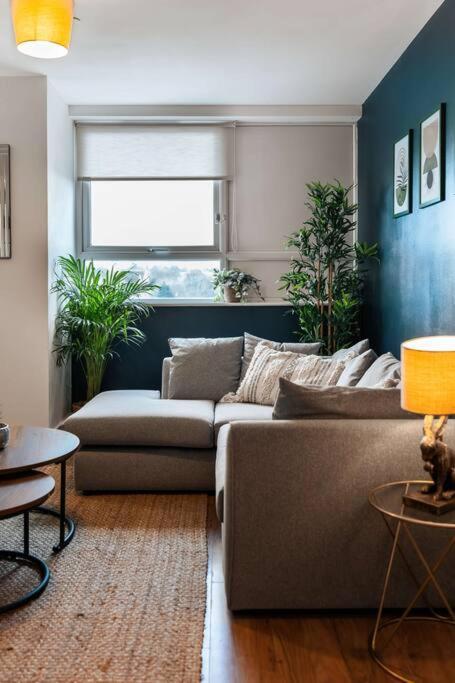 Central Maidstone Contractor Flat المظهر الخارجي الصورة